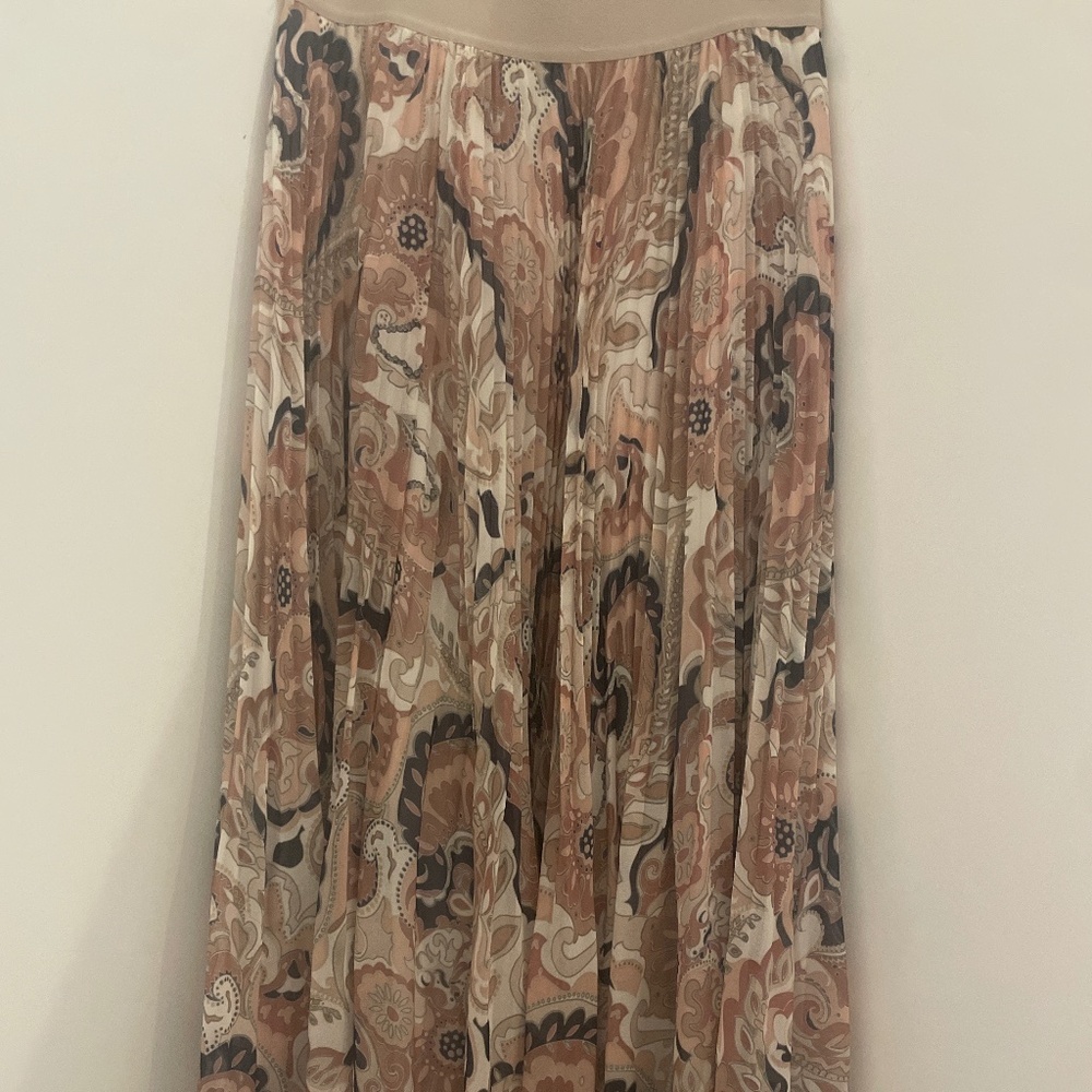 Paisley pleated  midi skirt